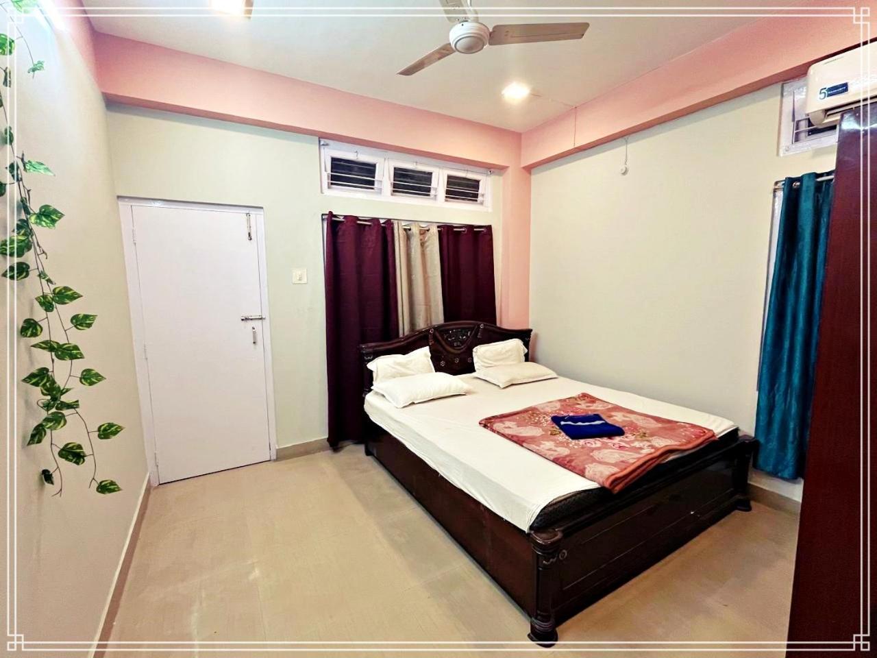Kanak Laxmi Villa B & B Guwahati Bagian luar foto